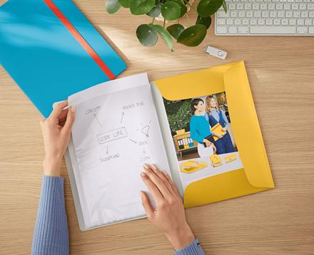 Produktbild Leitz Gummibandmappe Cosy Sichtbuch Plus Gelb (A4, 1x)