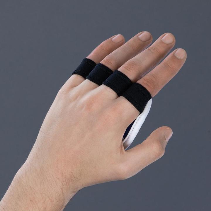 Actual product image Chiba 40186 Motivation Grippad (Royal/Red/White) (S, M)