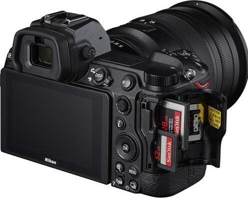 Productafbeelding Nikon Z 6 II Kit (24 - 70 mm, 24.50 Mpx, Volledig formaat)