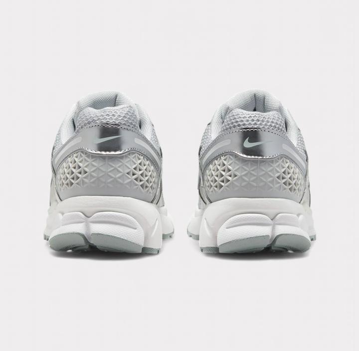 Image du produit Nike Zoom Vomero 5 (38)