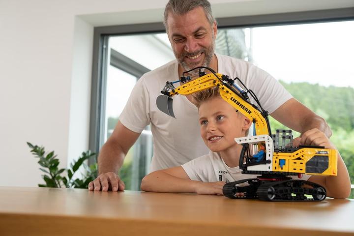 Immagine prodotto Fischertechnik Liebherr R938