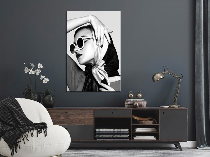 Actual product image Artgeist Stylish Lady (1 Part) Vertical (80 x 120 cm)