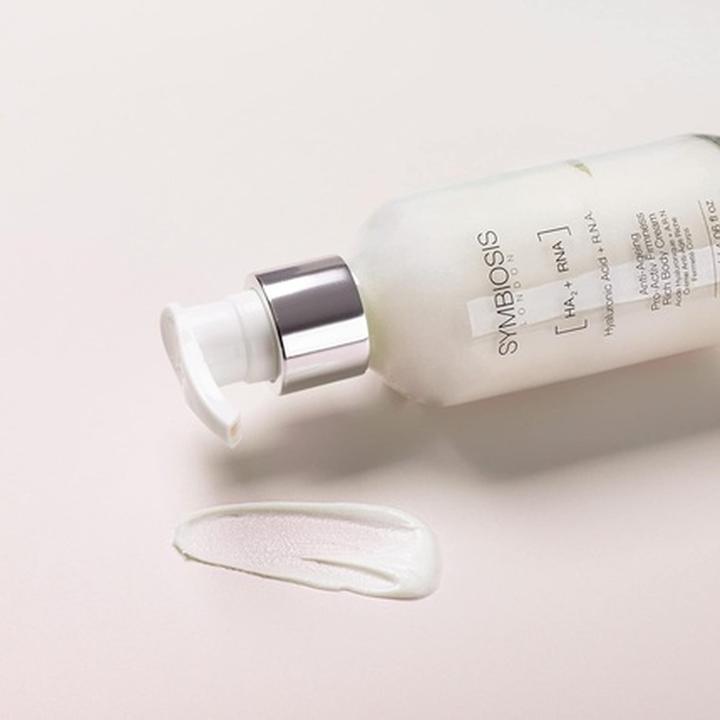 Immagine prodotto Symbiosis Crema ricca per il corpo anti-età Pro-Activ Firmness con Acido Ialuronico e R.N.A. (Crema corpo)