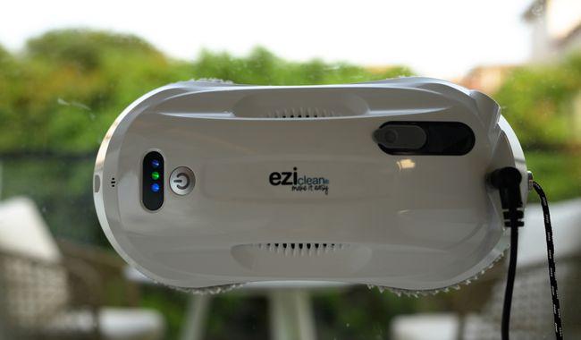 Actual product image Eziclean Windobot S3 Max