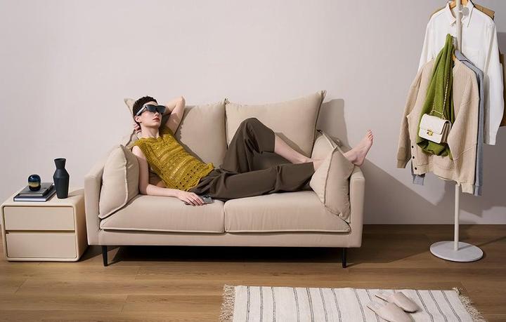 Actual product image RayNeo Air 2S