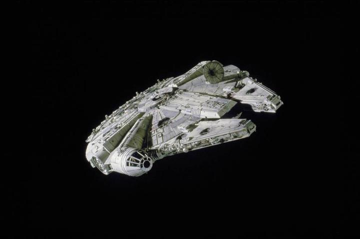 Produktbild Revell Millenium Falcon