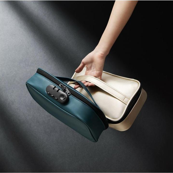 Actual product image Marc Dorcel Discrete