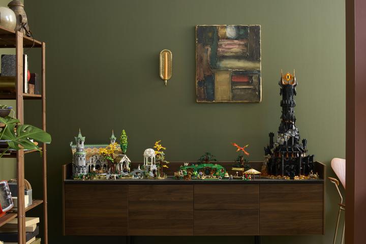 Immagine prodotto LEGO Der Herr der Ringe: Das Auenland (LEGO Icons, Set LEGO rari)