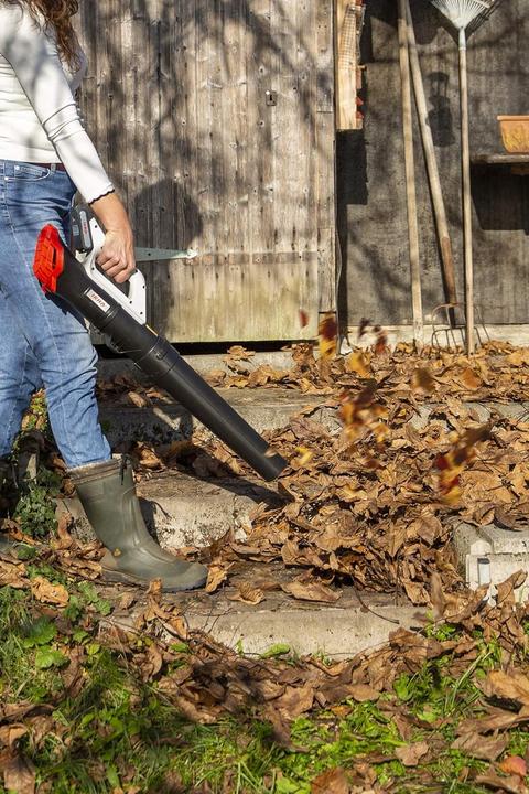 Actual product image Ikra Battery-powered leaf blower 20V 2Ah Mogatec ICB 20 (Rechargeable battery operated, Leaf blower)