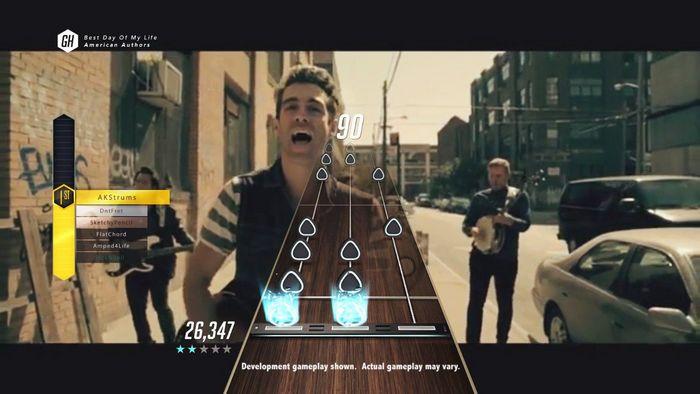 Immagine prodotto Activision Guitar Hero Live incluso chitarra (Wii U, IT)