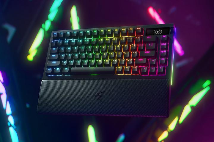 Image du produit Razer BlackWidow V4 Pro (ING. Int., Sans fil, Filaire)