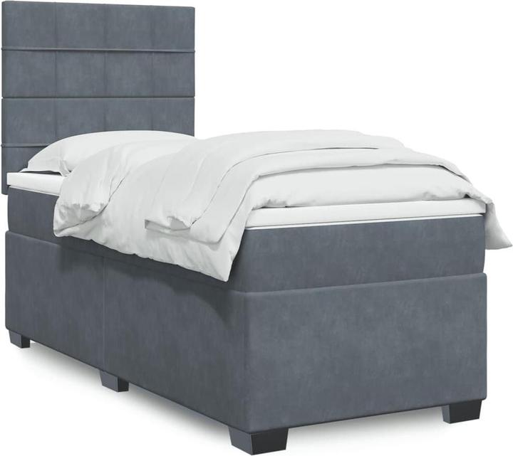 Gris foncé
