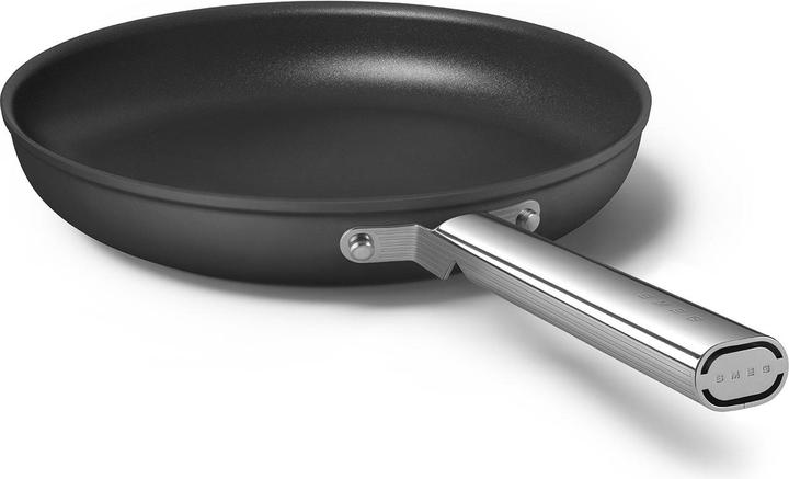 Actual product image Smeg CKFF3001BLM Frying pan Ø 30 cm, black (Frying pan, Aluminium, Stainless steel, 30 x 8.90 cm)