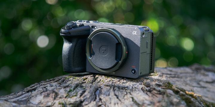 Produktbild PolarPro Kamera-Gehäusedeckel Canon RF Mount - Desert