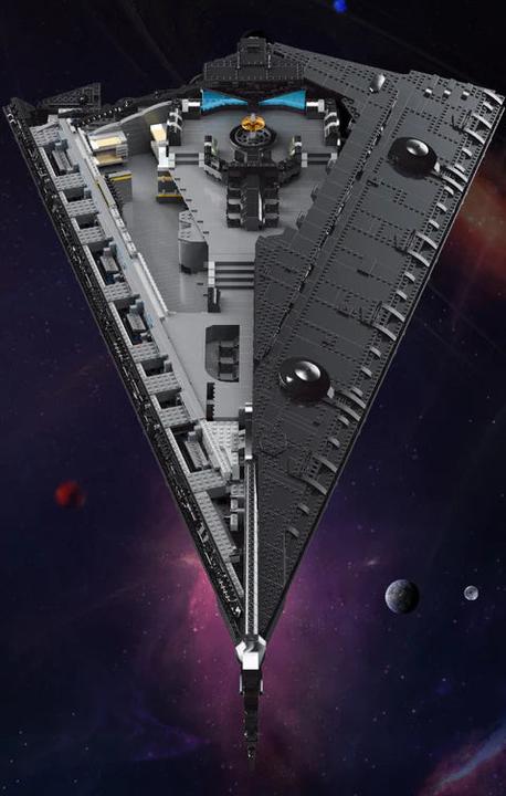 Actual product image Mould King battleship Eclipse