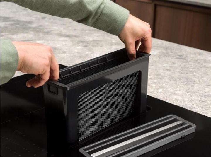 Actual product image Electrolux DMGL8322UO