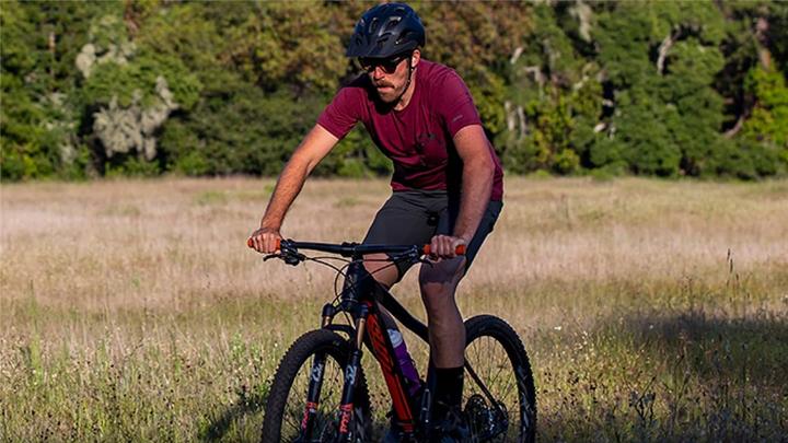Actual product image Giro Fixture II MIPS Helmet (54 - 61 cm)