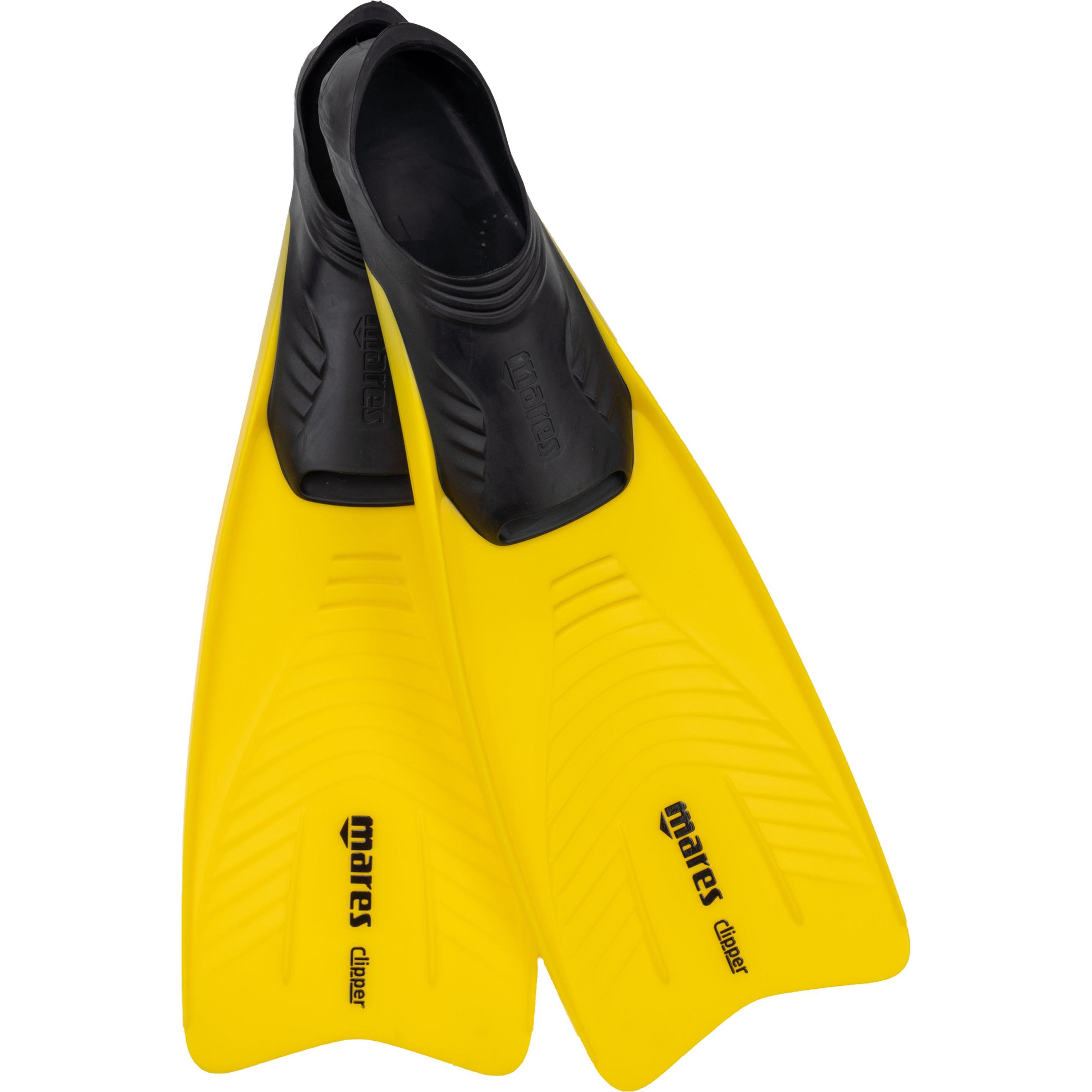 Mares, Flossen, (43 - 44)