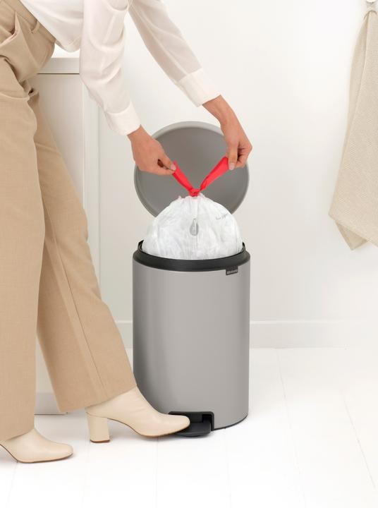 Actual product image Brabantia Treteimer NewIcon 20 l (20 l)