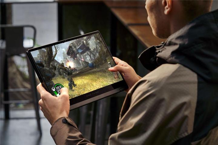 Image du produit ASUS ROG Flow X13 (13.40", AMD Ryzen 9 5900HS, 16 Go, 1000 Go, CH)
