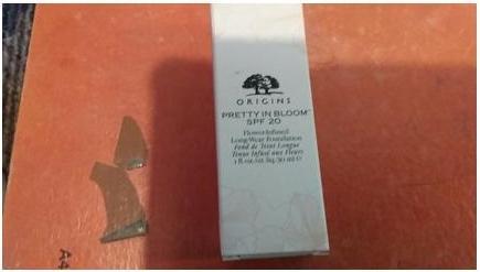 Immagine prodotto Origins Pretty in Bloom Spf 20 700 Fondotinta neutro molto profondo a lunga tenuta 30ml