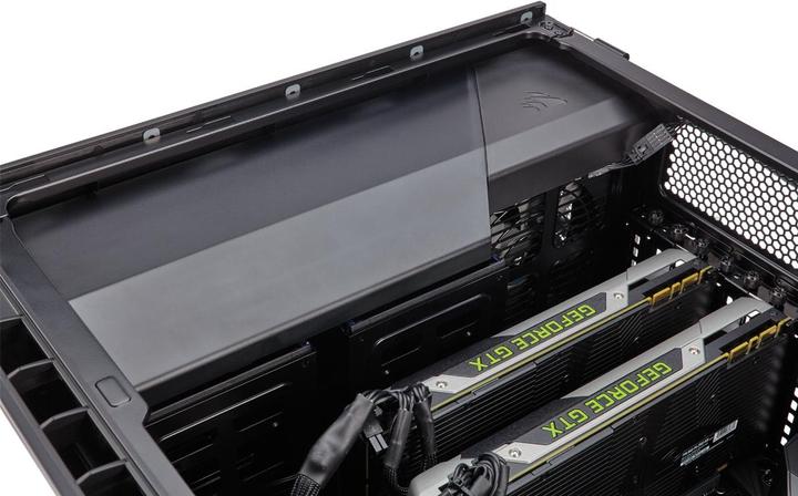 Produktbild Corsair Carbide Clear 600C (ATX, E-ATX, mATX, Mini-ITX)