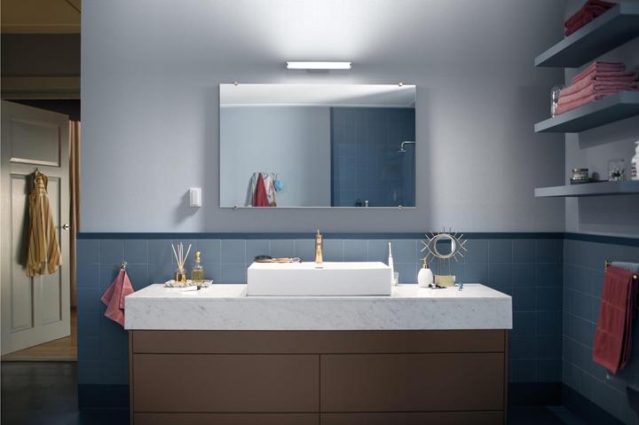 Produktbild Philips Hue Adore Basic BT (1050 lm)