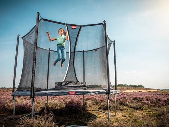 Produktbild BERG Favorit Regular + Safety Net Comfort (380 cm)