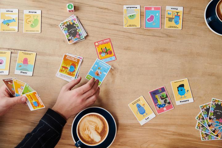 Actual product image Perplexus Dumb Ways to Die Card Game (6066886) (English, 2 - 5 Players)