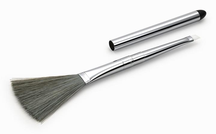 Actual product image Tamiya Cleaning brush