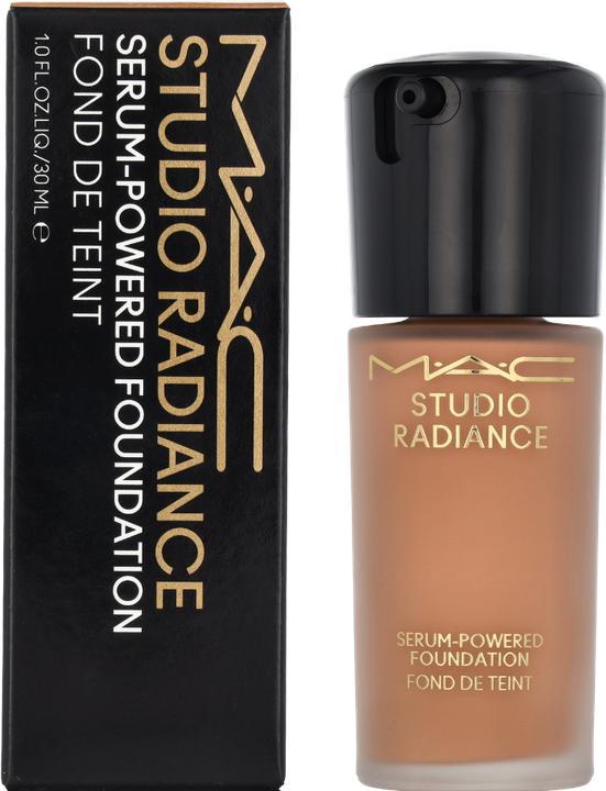 Actual product image MAC Cosmetics M.A.C. Studio Rad Serum Pow Fond de Teint NW25 (NW25)