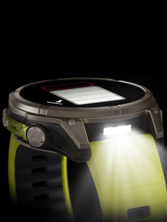 Produktbild Garmin Fenix 8 Solar Sapphire Titan (47 mm)