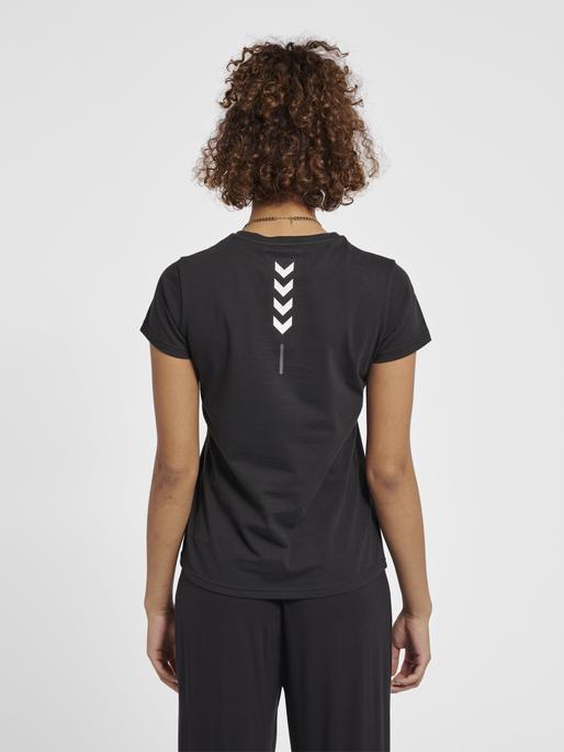 Actual product image hummel Te Cali Cotton T-Shirt (XL)