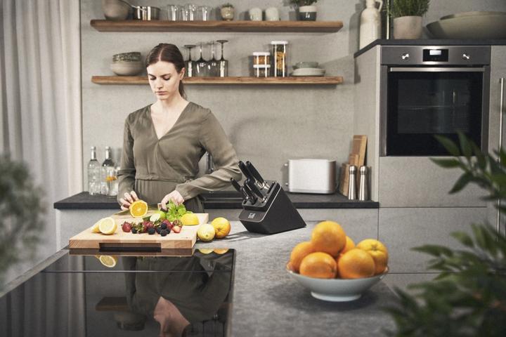 Produktbild Zwilling 7tlg. All Star Selbstschärfender Messerblock schwarz