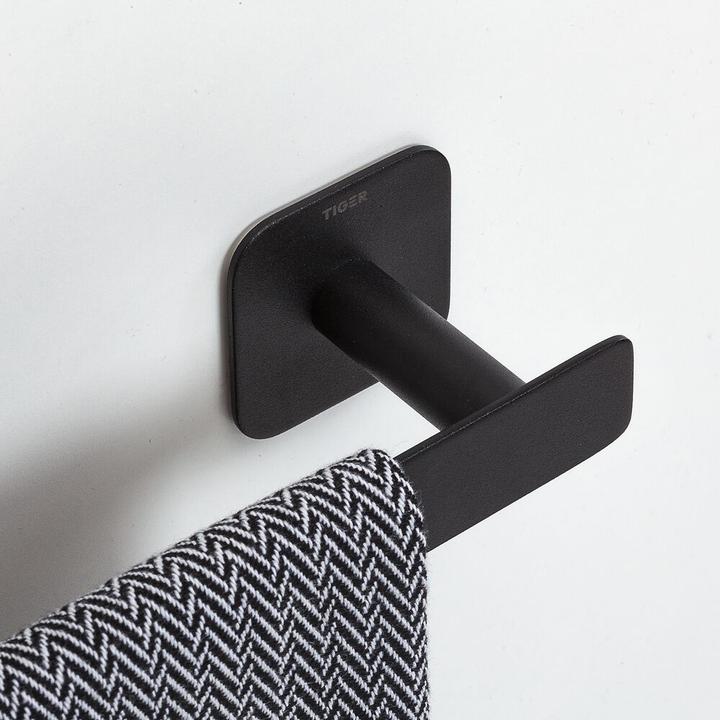 Actual product image Tiger Colar