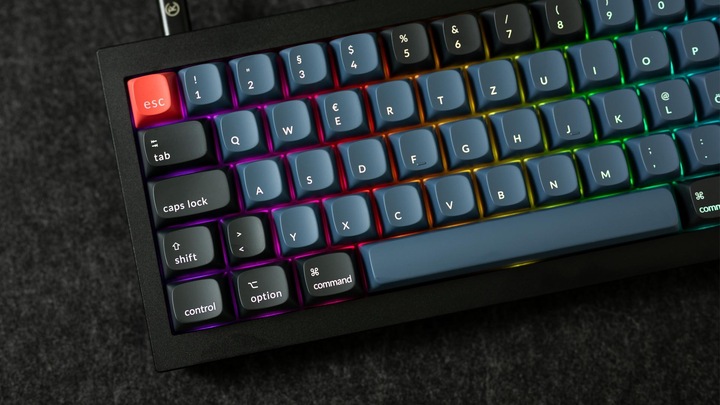 Actual product image Keychron Q4 (CH, Cable)