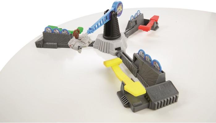 Actual product image Hasbro Star Wars Looping Chewie (German)