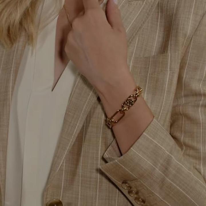 Actual product image Hugo Boss Stylish gold-plated bracelet Double B 1580628 (16.50 cm)