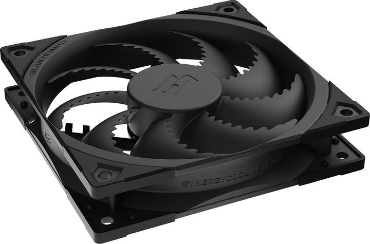 Actual product image Silentium PC Fluctus 120 PWM computer case fan (e) (120 mm, 1 x)