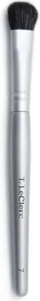 Actual product image T. LeClerc T.LeClerc Eyes Base Brush 7 Eyeshadow Brush