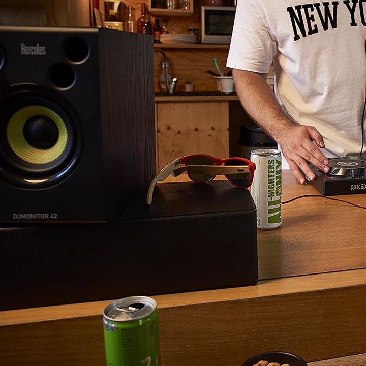 Actual product image Hercules DJ Monitor 42 (Active, Pair)