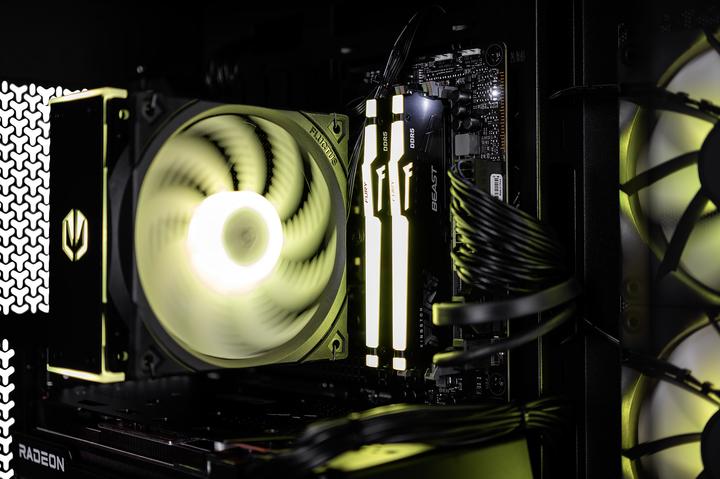 Actual product image Actina 5901443413745 (2000 GB, 32 GB)