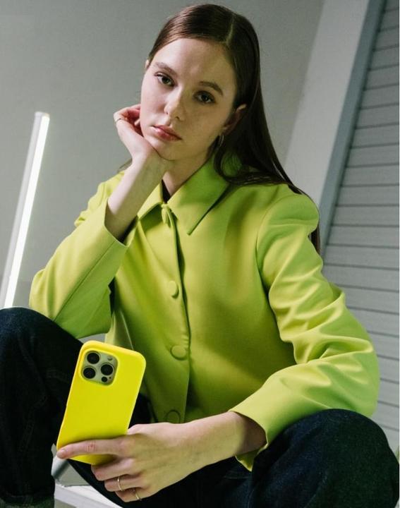 Produktbild Screenguard Liquid Case (Apple iPhone 16)