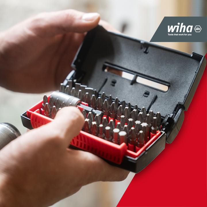 Actual product image Wiha Bit Set Collector Standard 25 mm 61 pcs. 1/4" C6.3 I in box (4.5, 5.5, 6, 8 mm)