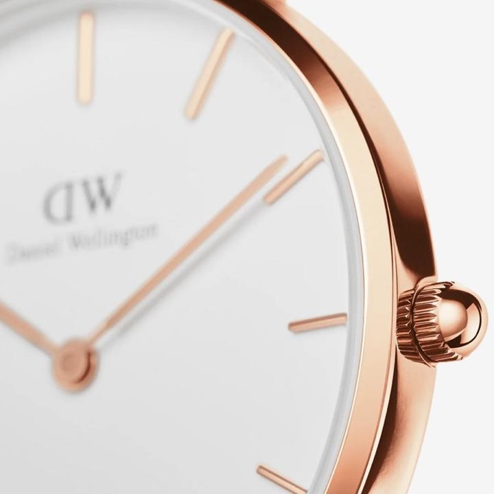 Actual product image Daniel Wellington Classic Petite (Analogue wristwatch, 28 mm)