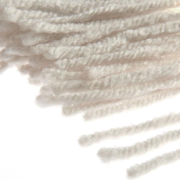 Actual product image Rico Design Hooki Knüpfgarn Perlgrau