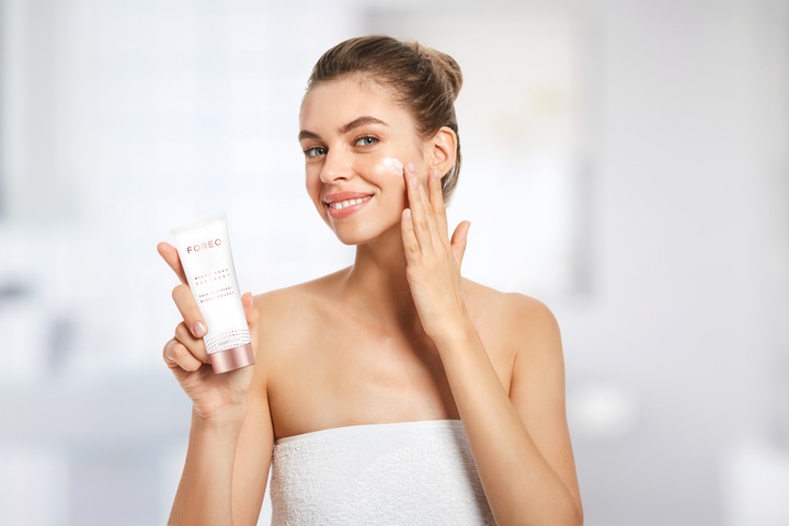 Actual product image Foreo Micro-Foam Cleanser (Foam, 100 ml)