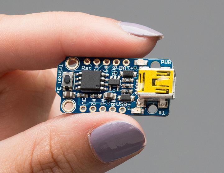 Immagine prodotto Adafruit Trinket 3.3V (Vari)