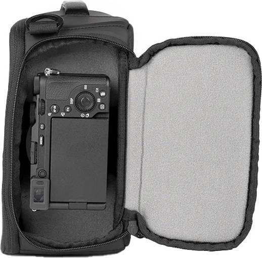 Actual product image Wandrd Essential Camera Cube v2 (Camera inner pocket)