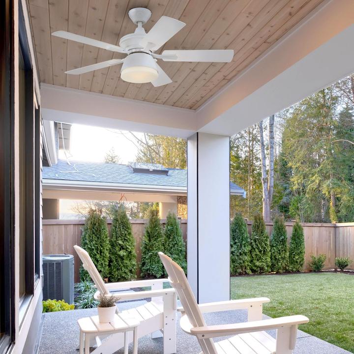 Produktbild Westinghouse Outdoor Deckenventilator Nevada Weiss mit Licht (51 dB)